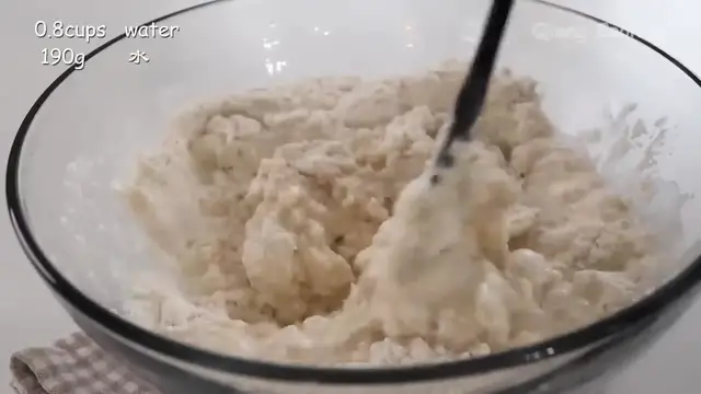 Video thumbnail for No oven  No yeast  Try these two Easy recipe if you have flour and ground meat (720P HD)