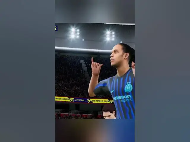 Video thumbnail for Ronaldinho shows Raul who is the boss...🥶🥶🥵#efootball #efootball2025 #gameplay #ronaldinho