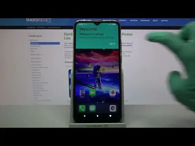 'Video thumbnail for How to Download iOS Launcher on MOTOROLA Moto G8 Power Lite – Apply iOS Launcher'