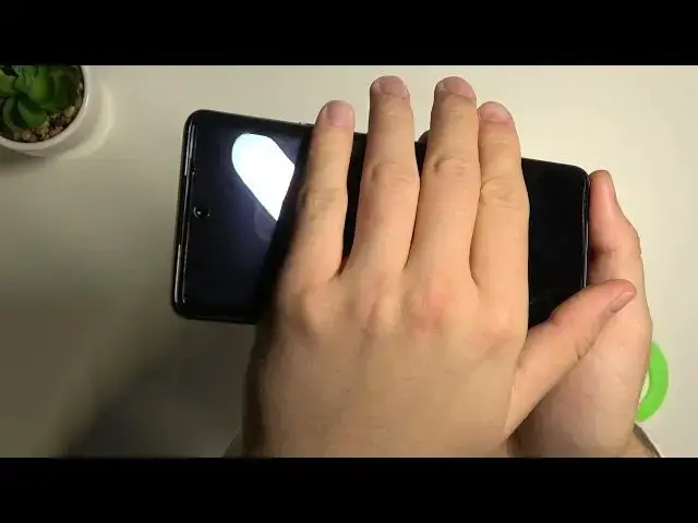 'Video thumbnail for Does Huawei Nova 9 have Installed Screen Protection by Default?'