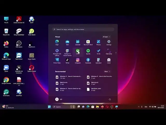 Video thumbnail for How to Pin and Unpin Apps to the Start Menu on Windows 11 - Apps Attaching Guide