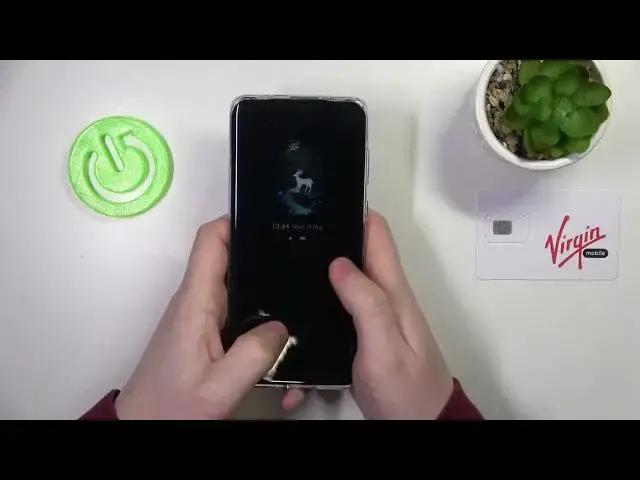 'Video thumbnail for Huawei P60 Pro - Hand Size Comparison | How Big is Huawei P60 Pro?'