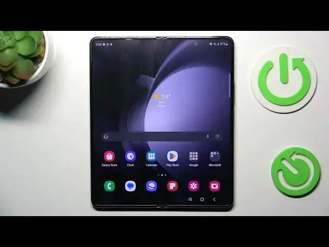 Video thumbnail for How to Set & Use Camera Timer on Samsung Galaxy Z Fold5?
