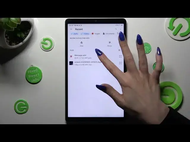 'Video thumbnail for How to Add Audio & Video Files To A Text Message on Realme Pad Mini?'