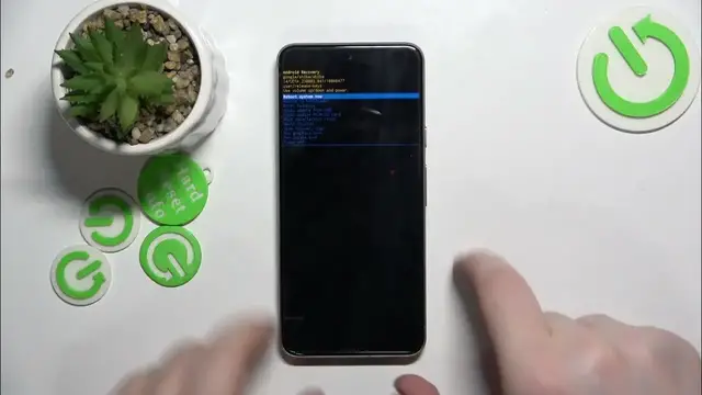 Video thumbnail for How to Enter Recovery Mode on Google Pixel 8 – System Recovery