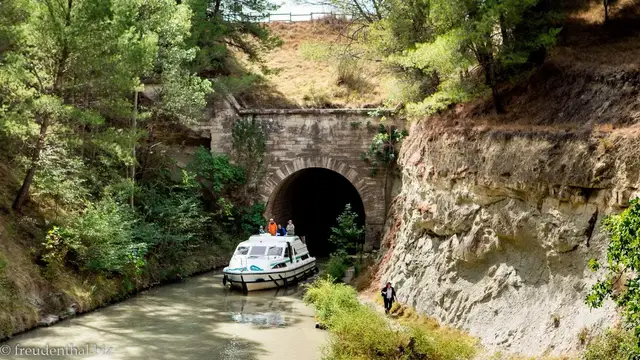Video thumbnail for Tunnel von Malpas | Goldene Woche auf dem Canal du Midi