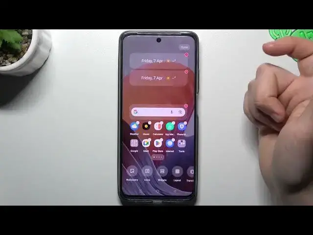 'Video thumbnail for How to Rearrange Home Screen on Realme C55 / Display Features'