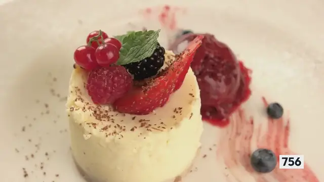 Video thumbnail for Crack Cake