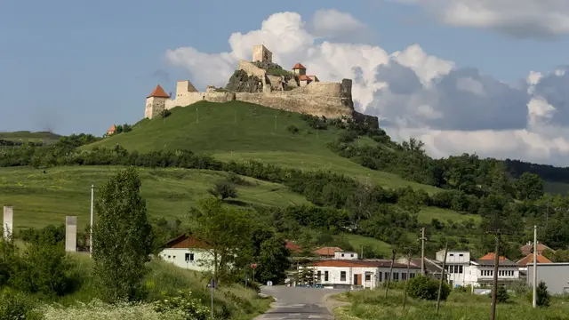 'Video thumbnail for Repser Burg bei Rupea in Siebenbürgen'