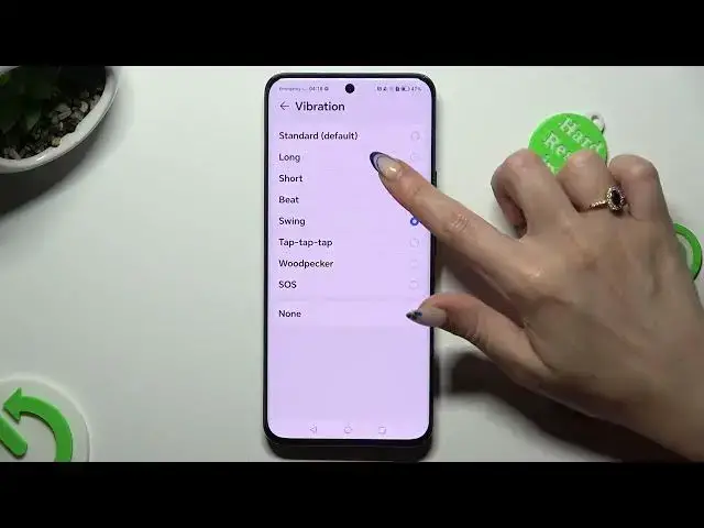'Video thumbnail for How to Enter Vibration Settings on HONOR 90'