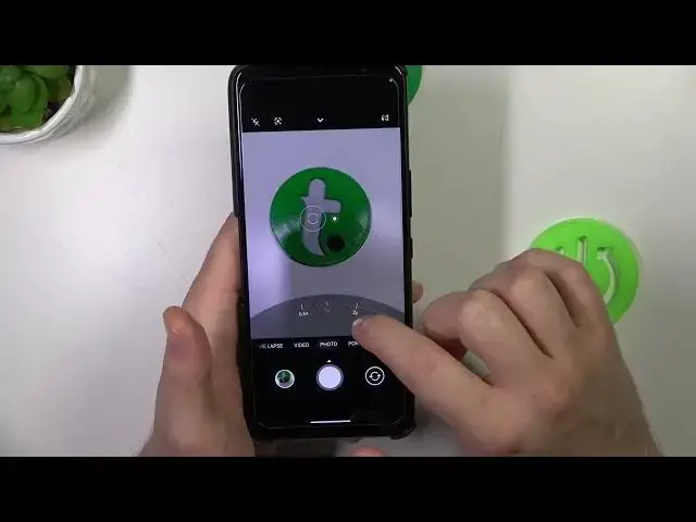 Video thumbnail for ASUS ROG Phone 7 - Maximum Zoom Test