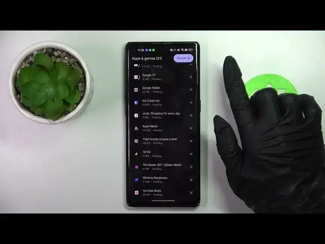Video thumbnail for How to Update Apps on Oppo Find X3 Neo