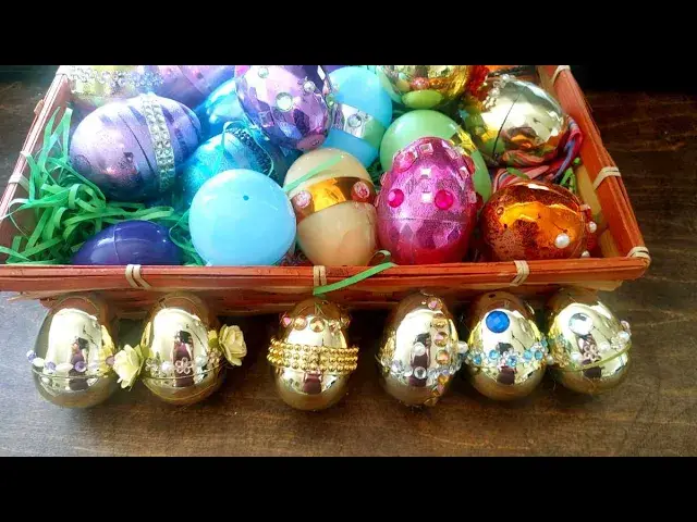 Video thumbnail for Faberge Style Eggs at Home