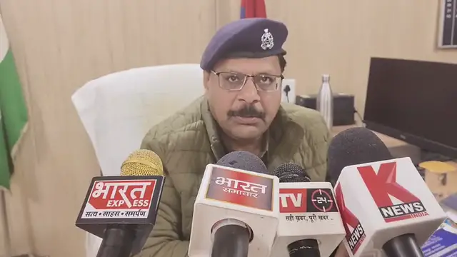 Video thumbnail for लखीमपुर: मिर्जापुर गांव में ग्राम प्रधान के पुत्र का खेत में मिला शव, परिजनों का रो रोकर बुरा हाल