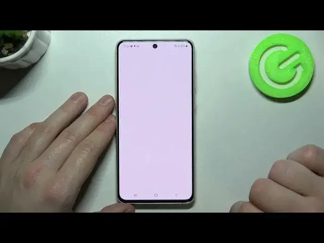 'Video thumbnail for How to Use Google Assistant on Lock Screen on SAMSUNG Galaxy S21 FE'