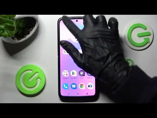 Video thumbnail for MOTOROLA RAZR 2022 - Change Device Theme