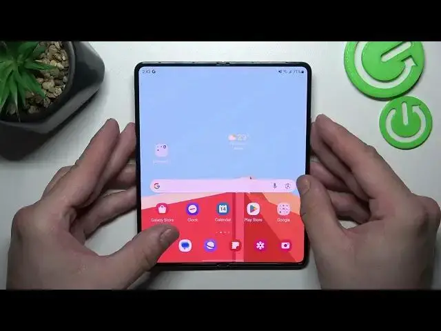 Video thumbnail for How to Switch Off the Flashlight on a SAMSUNG Galaxy Z Fold5