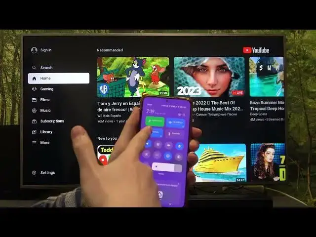 Video thumbnail for How To Connect Smartphone With SOUNDBAR SAMSUNG HW K450