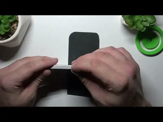 Video thumbnail for Is There SD Card Slot On iPhone 15 Pro ?