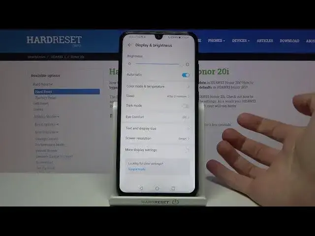 'Video thumbnail for How to Change Screen Timeout in HONOR 20i – Timed Screen Blackout'