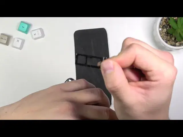 'Video thumbnail for SAMSUNG Galaxy A52s SD Card Slot'