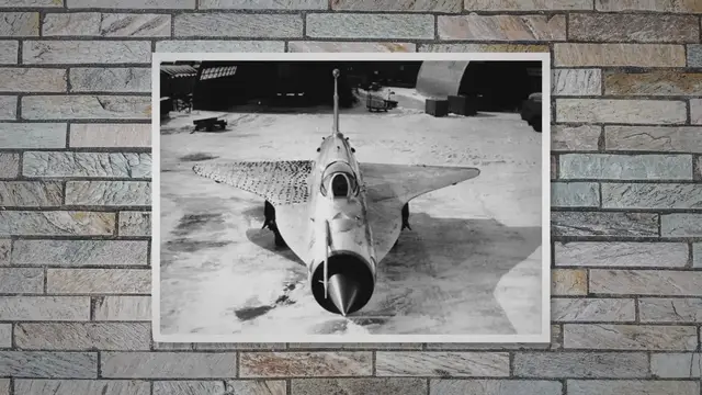Video thumbnail for MiG-21I – The Delta Wing Fishbed