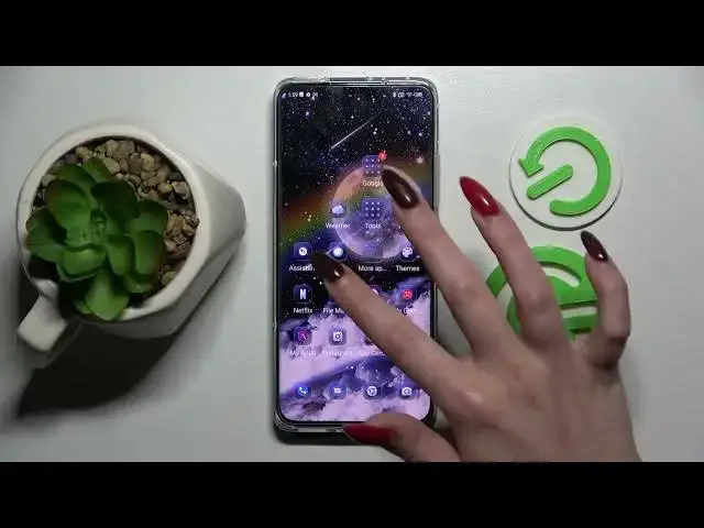 'Video thumbnail for How to Change Device Theme on Xiaomi 12 - Add New Theme'