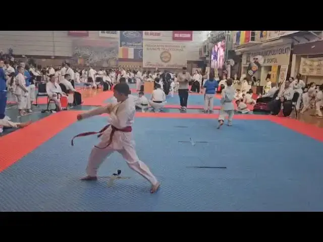 'Video thumbnail for Campionatului Național de Karate Tradițional pentru copii Cupa Regelui, Galați'