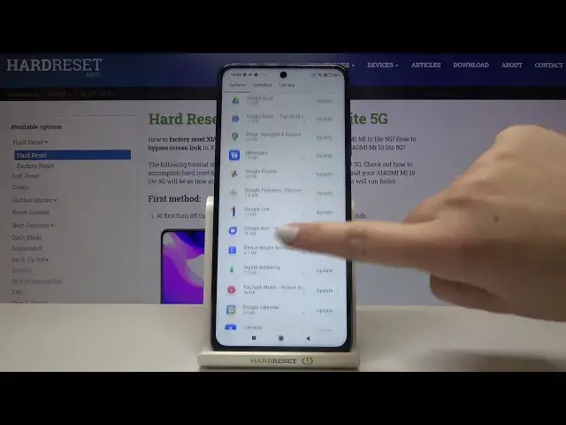'Video thumbnail for How to Update Applications in Xiaomi Mi 10T Lite 5G - Download & Install Updates'