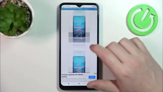 Video thumbnail for What SIM Card Size is Required in MOTOROLA Moto E7? Let's Find Out!
