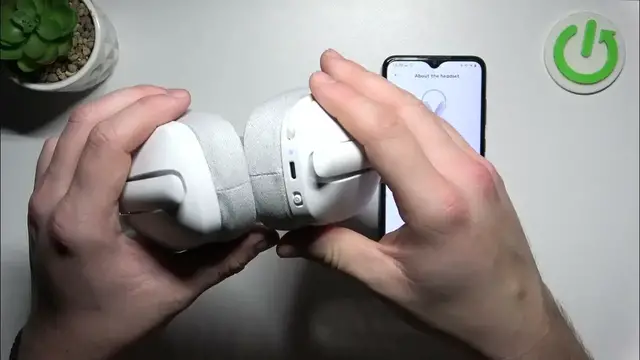 Video thumbnail for How To Hard Reset Logitech Zone Vibe 100