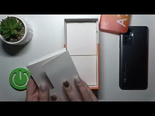 Video thumbnail for What is in ZTE Blade A72s Orginal Device Box? All Box Accessories Unboxing and Review / Presentation