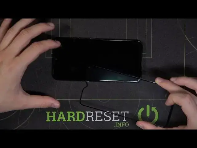 Video thumbnail for How to Apply Screen Protector Tempered Glass on LG K22 – Apply Tempered Glass