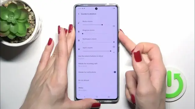 Video thumbnail for How to Unmute a Ringtone Sound on VIVO V29