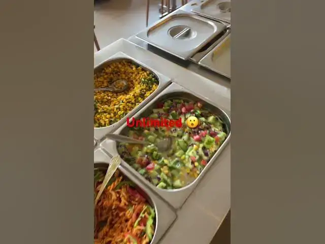 Video thumbnail for Unlimited wow in Jaipur near world trade park @shantivblog #shortvideo #bollywood #dance