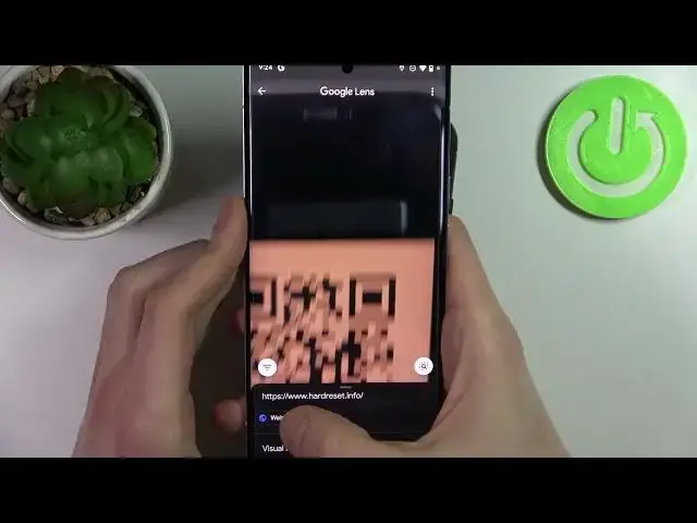 'Video thumbnail for How to Scan QR Codes on GOOGLE Pixel 6 Pro - Use Google Lens'