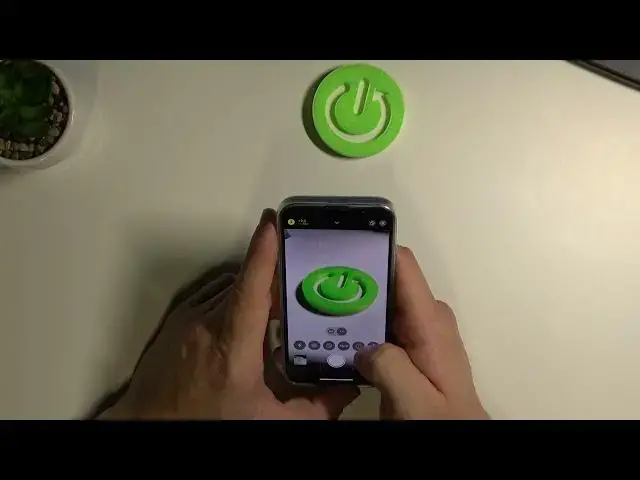 Video thumbnail for iPhone 13 mini Camera Preview – Camera Possibilities