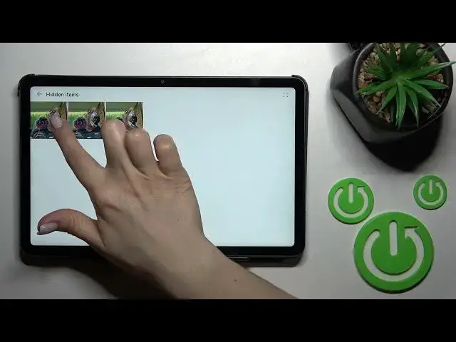 Video thumbnail for How to Hide Photos in Gallery on HUAWEI MATEPAD 10.4 (2022) - Private Safe