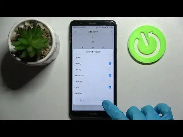 Video thumbnail for How to Set Alarm Clock on HONOR 7X – Schedule Alarms