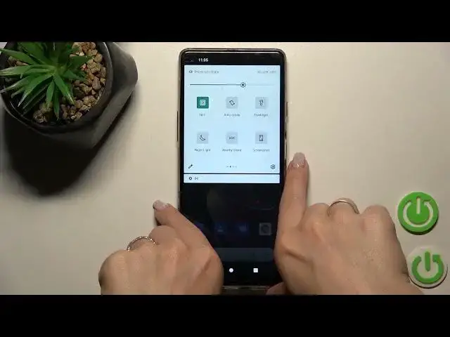 Video thumbnail for How to Switch On the Flashlight on the CUBOT Max 3 - Enable the Torch