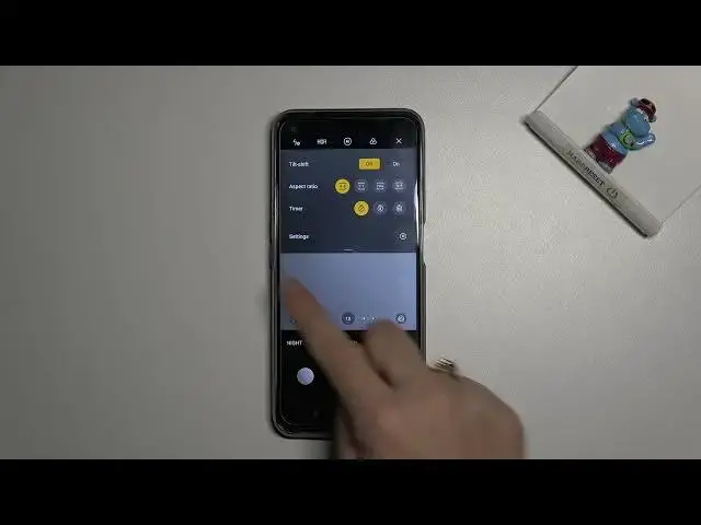 Video thumbnail for How to Turn On or Off Camera Mirror Effect on Realme 8i – Photo Mirror