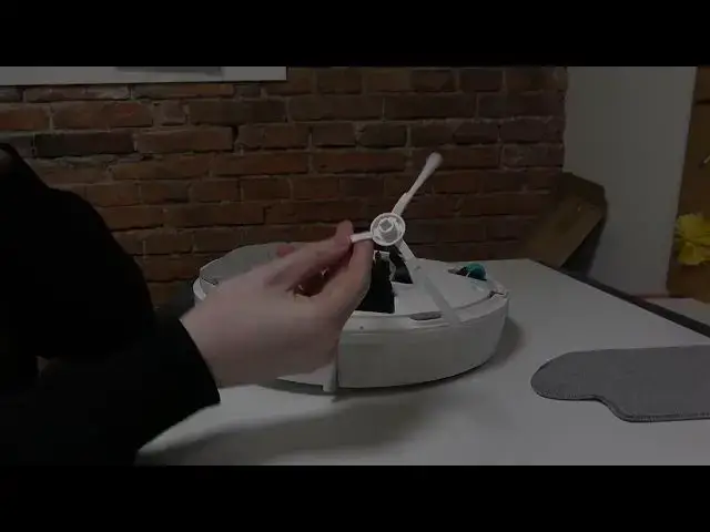 Video thumbnail for How to Instal Rotating Side Brush on Viomi SE Robot Vacuum Cleaner - Viomi Vacuum Maintenance Guide