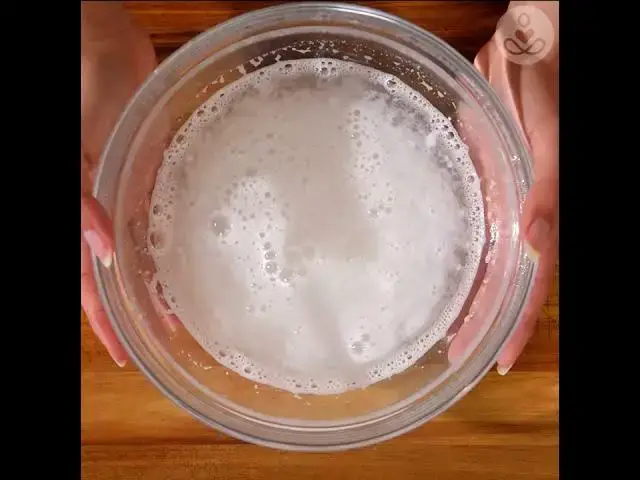 Video thumbnail for How to Make DIY Toilet Bowl Cleaner