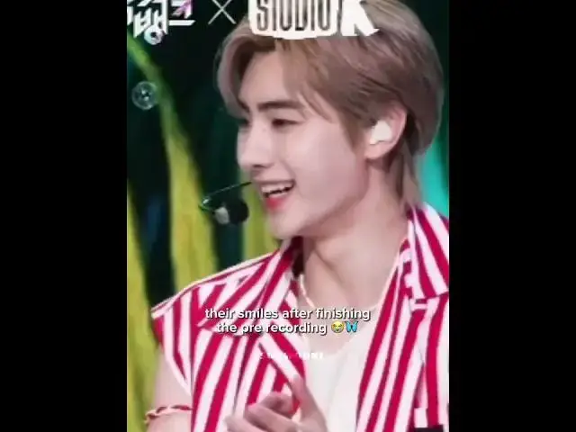 'Video thumbnail for Jangkku’s smiles after they finished the pre recording 🥹✋ #jangkku #sunghoon #wonyoung'