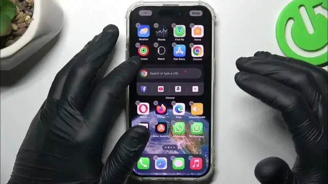 Video thumbnail for How to Customize Home Screen in iPhone 15 Pro?