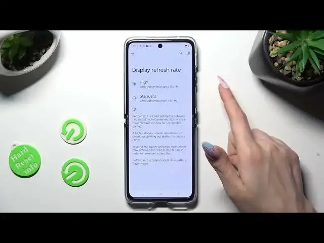 Video thumbnail for How to Change Display Refresh Rate on Motorola Razr 40 Ultra