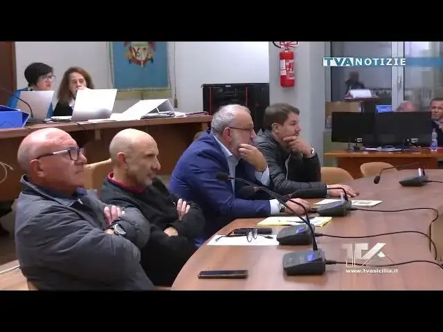 'Video thumbnail for Adrano. Il Consiglio comunale convocato in seduta straordinaria per il 5 settembre 2025. All’ordine'