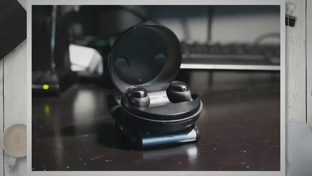 Video thumbnail for JBL Earbuds One Side Not Working | Fix Guide