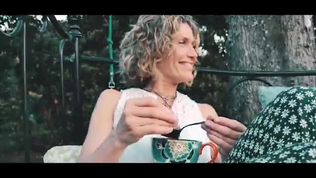 Video thumbnail for Como Preparar Unos Malfatti de Espinaca con Coulis de Tomate