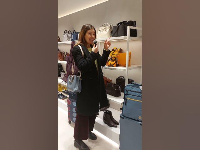 Video thumbnail for What's the word for handbag in Spanish?